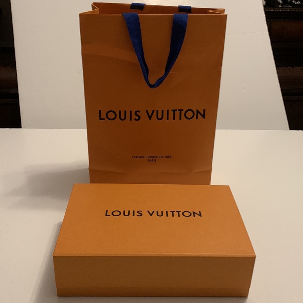 Louis Vuitton Empty Gift Box and Shopping Bag Holiday Wrapping